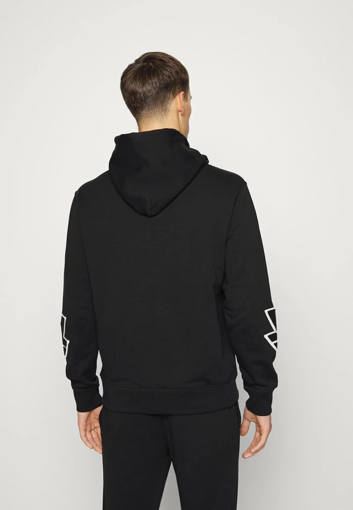 STRIKE HOODIE - Hoodie - black
