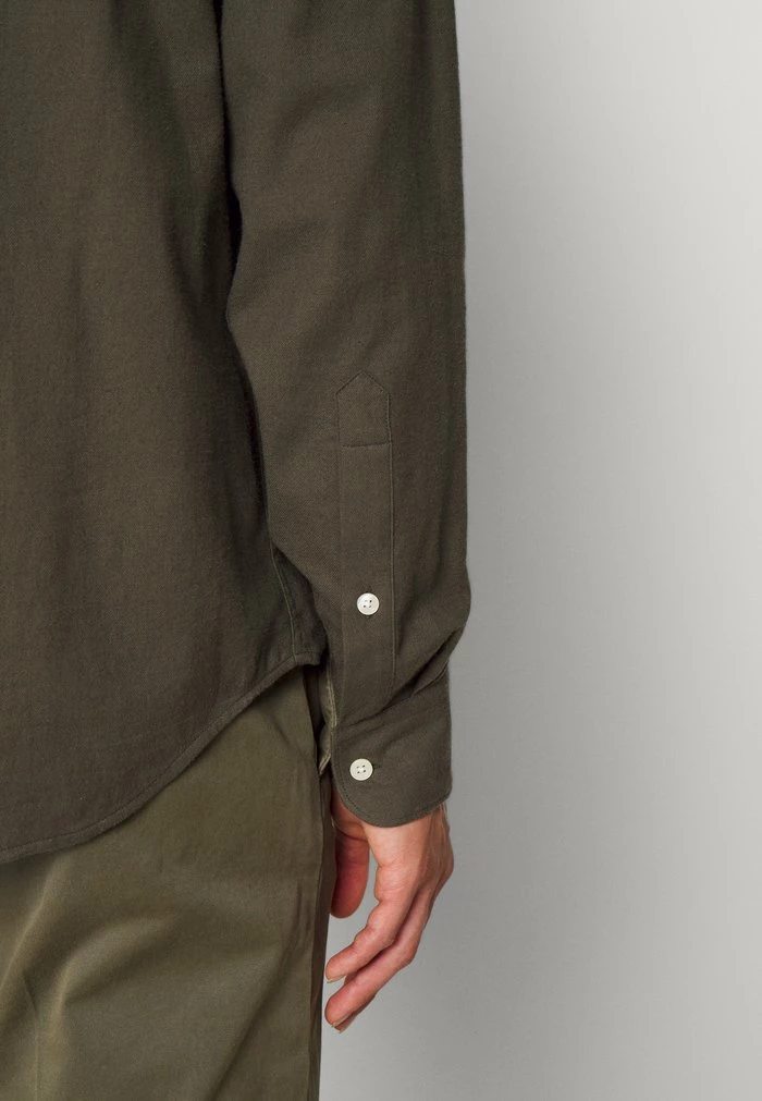 LIGHT SLIM - Shirt - forest green