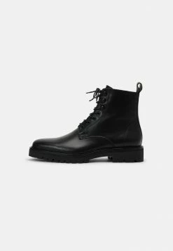 J.LINDEBERG Lace-up Ankle Boots - Black