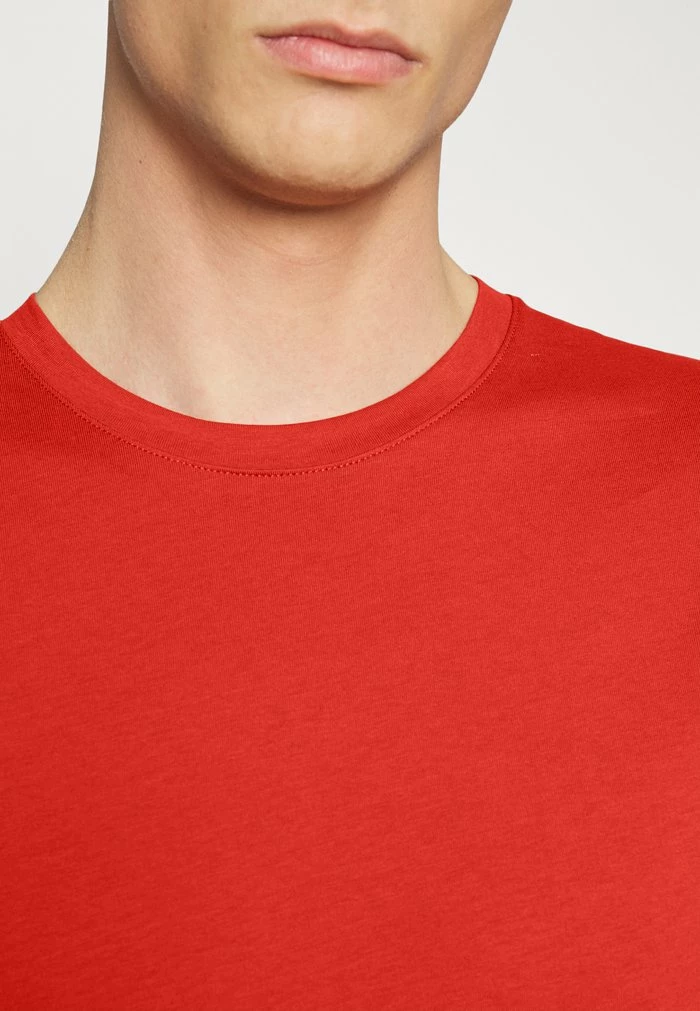 SID - Basic T-shirt - ketchup