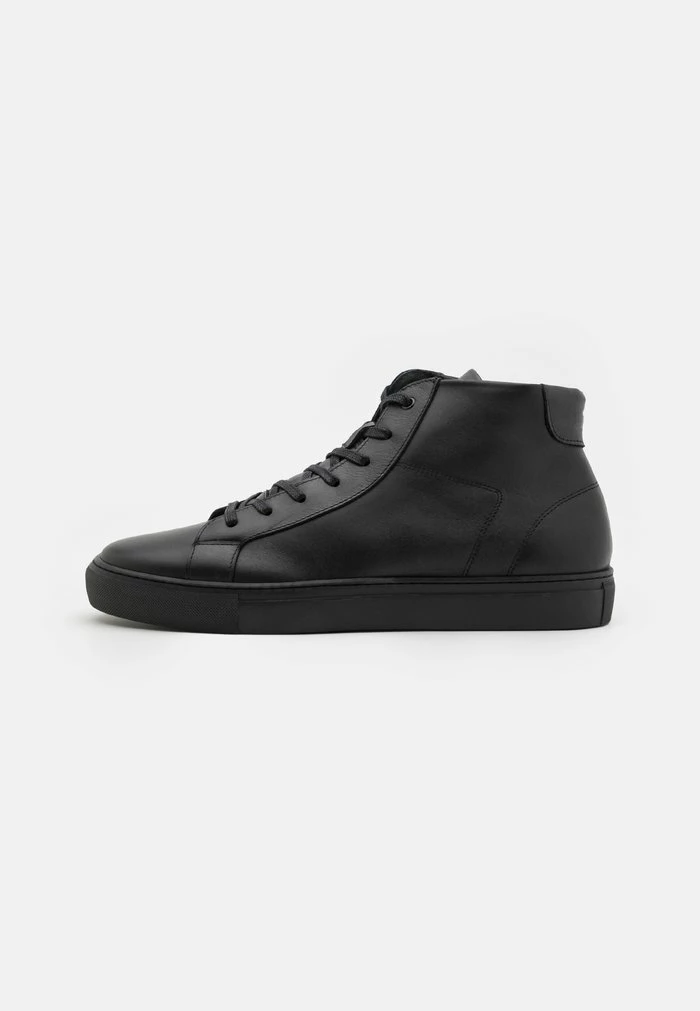 High-top trainers - black