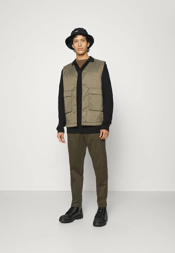 NOLYN - Jumper - black