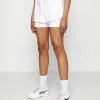 J.LINDEBERG MILA SHORT - Sports Shorts - White