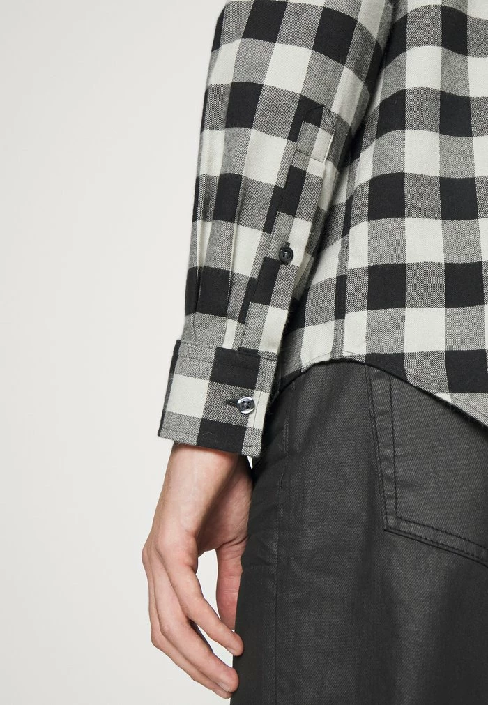 J.LINDEBERG WOTON GINGHAM REG FIT - Shirt - Black 7 J.LINDEBERG WOTON GINGHAM REG FIT - Shirt - Black - Image 7