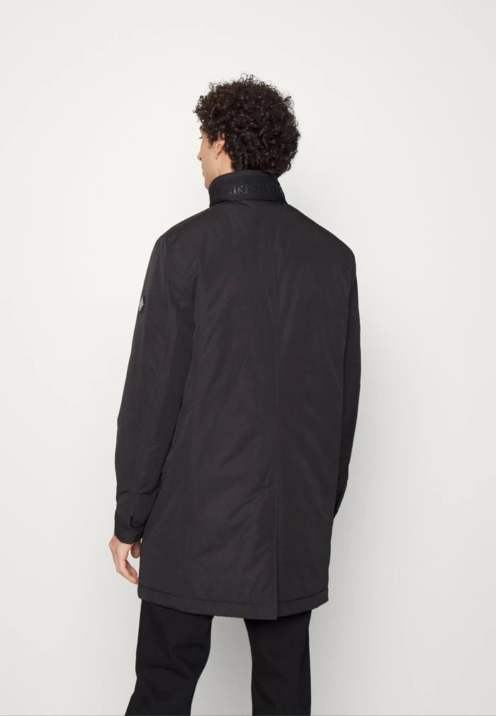 HOLLIS TECH PADDED COAT - Classic coat - black