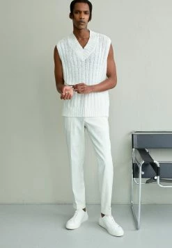 J.LINDEBERG GRANT PANTS - Chinos - Cloud White