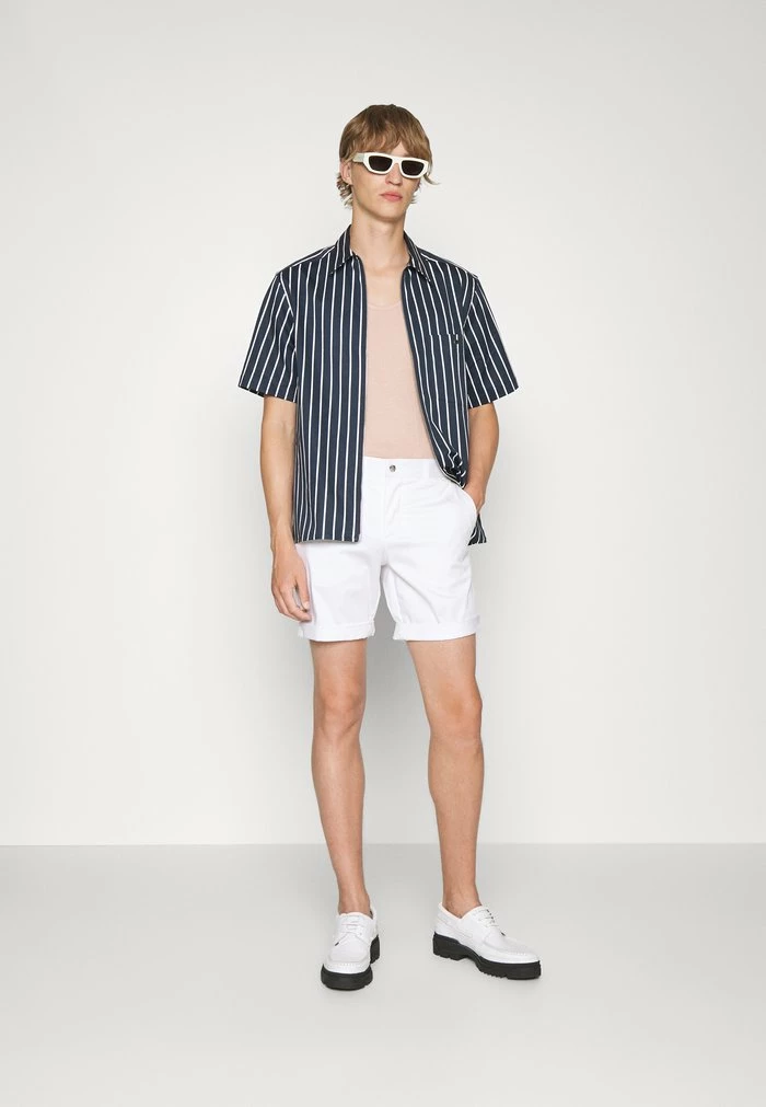 NATHAN SUPER - Shorts - white