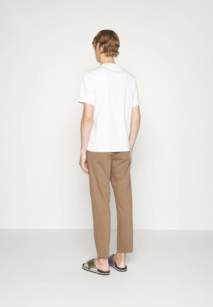 ACE MOCK NECK - Basic T-shirt - white