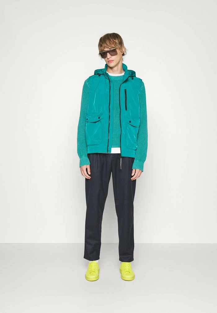 RAUFA VEST - Waistcoat - deep lake