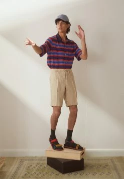 J.LINDEBERG SASHA DRAPE - Shorts - Safari Beige