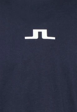 J.LINDEBERG DARCY - Print T-shirt - Navy 5 J.LINDEBERG DARCY - Print T-shirt - Navy -J.LINDEBERG SHOP a4a07a5ed65542f78ac4d4d2d162ced3