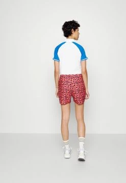 J.LINDEBERG GWEN PRINTED GOLF SHORT - Sports Shorts - Faded Rose -J.LINDEBERG SHOP a773eb24b81c43c1b68994944a58ebaa