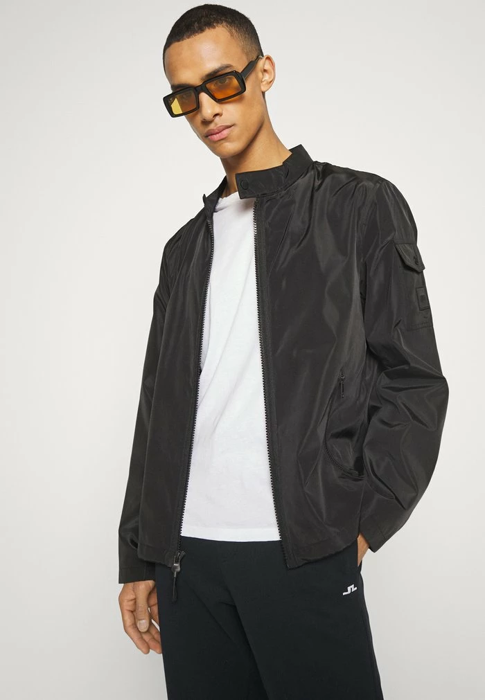 J.LINDEBERG PANT - Tracksuit Bottoms - Black 4 J.LINDEBERG PANT - Tracksuit Bottoms - Black - Image 4