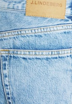 J.LINDEBERG JOHNNY WASHED LOOSE - Straight Leg Jeans - Light Blue 5 J.LINDEBERG JOHNNY WASHED LOOSE - Straight Leg Jeans - Light Blue -J.LINDEBERG SHOP db41821b3b52432dbc27c7f5dd28af47