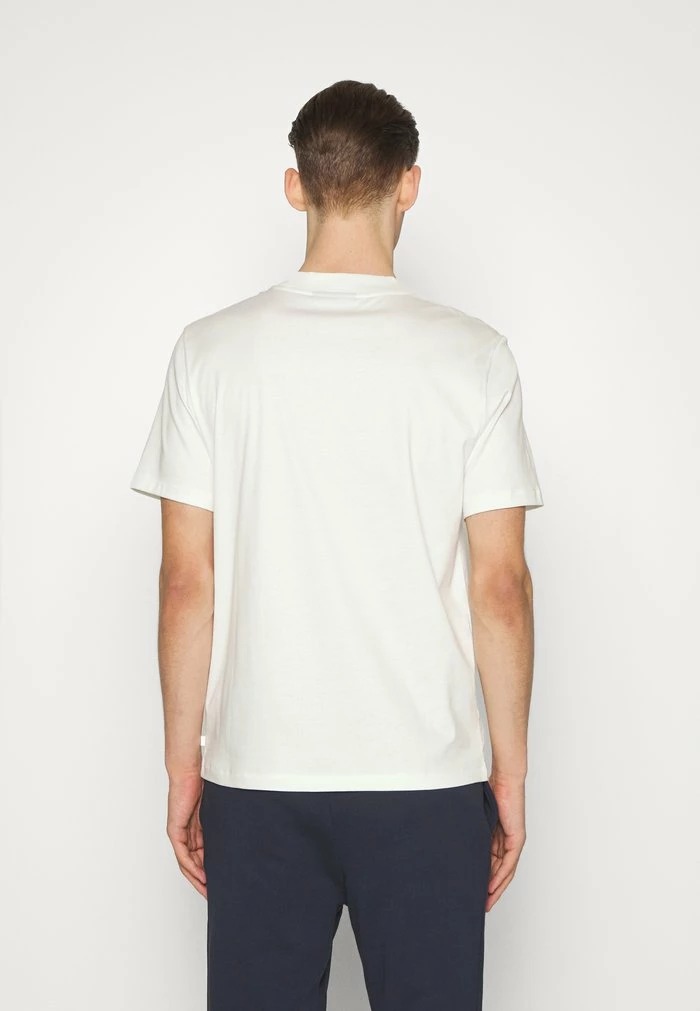 J.LINDEBERG ACE MOCK NECK - Basic T-shirt - White 3 J.LINDEBERG ACE MOCK NECK - Basic T-shirt - White - Image 3