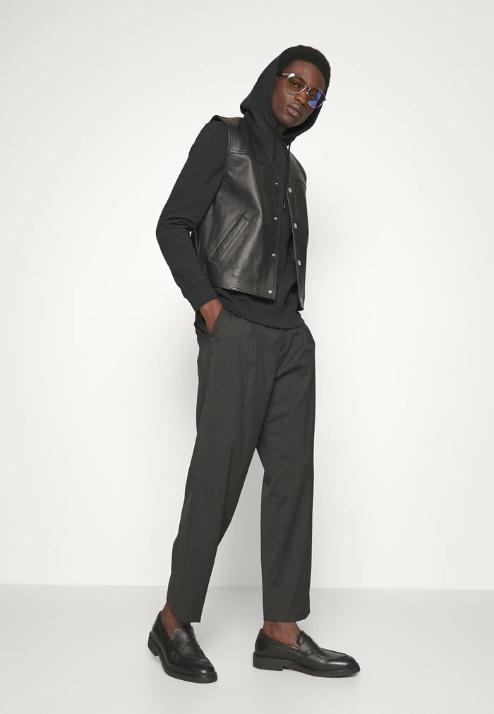 CAL HOODIE - Sweatshirt - black